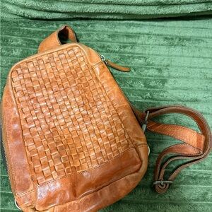 Vilenca holland Anthropologie sling backpack tan